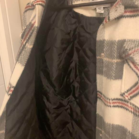 Plaid winter jacket - Picture 2 of 2